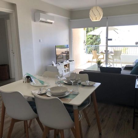 Kings Palace - Modern And Stylish 1 Bedroom Apartment Paphos Kültér fotó