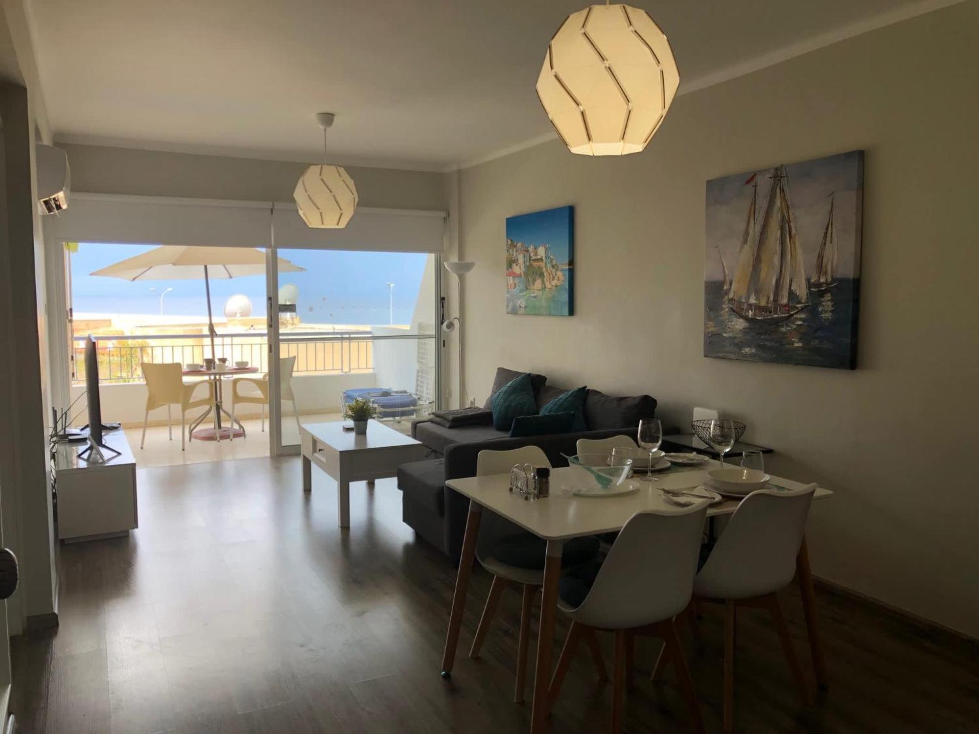 Kings Palace - Modern And Stylish 1 Bedroom Apartment Paphos Kültér fotó