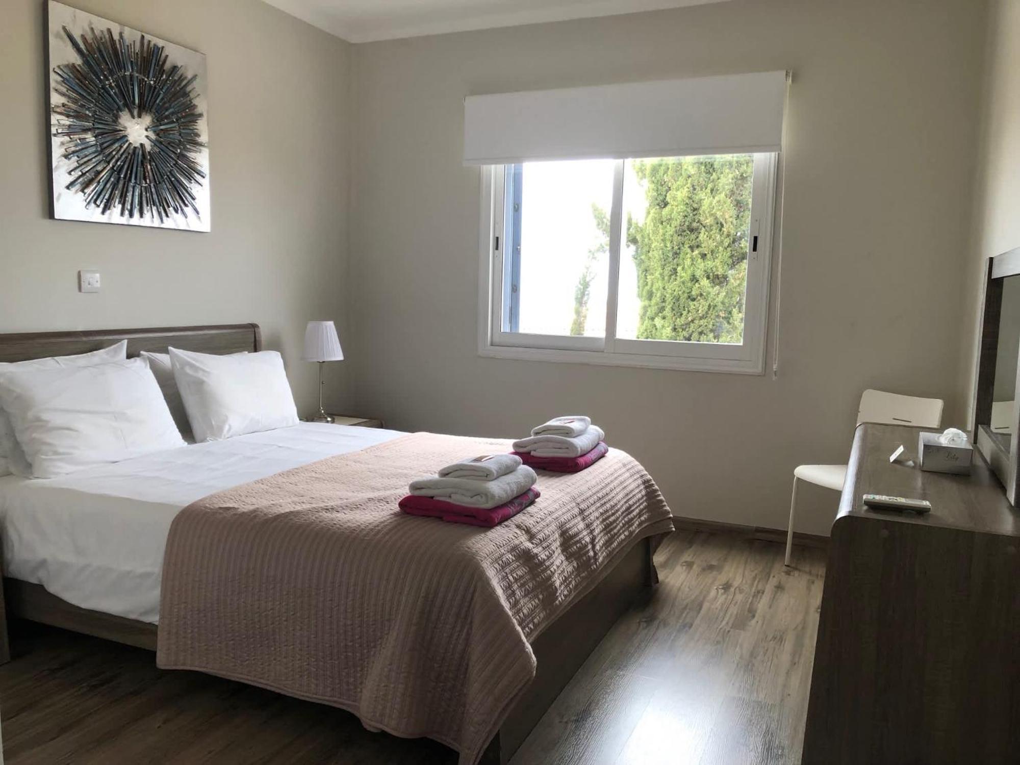 Kings Palace - Modern And Stylish 1 Bedroom Apartment Paphos Kültér fotó